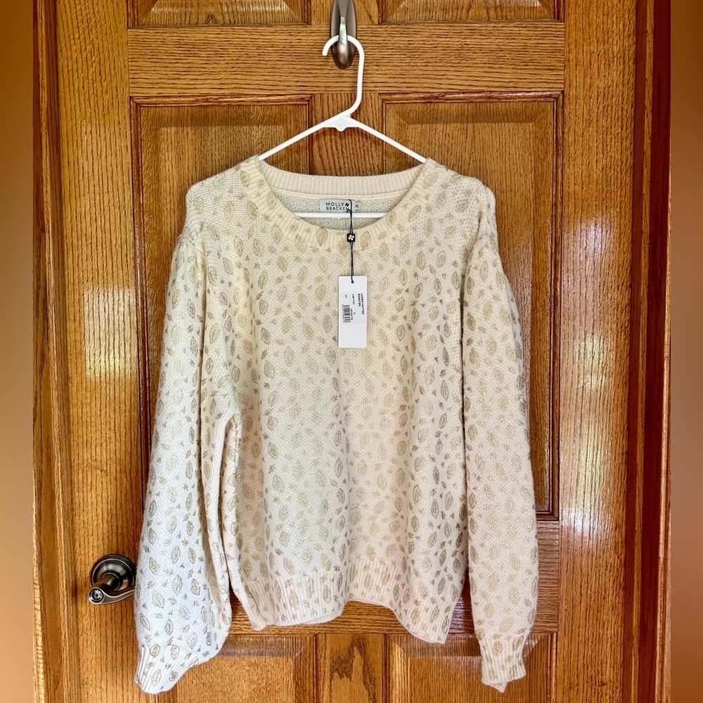 NWT Molly Bracken Sweater